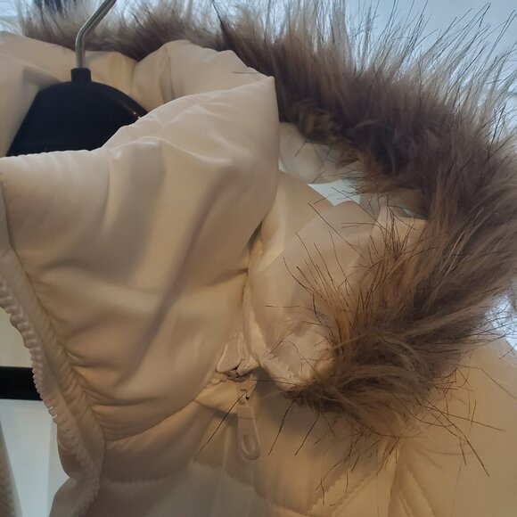 Rampage XS White Puffer Coat Removable Faux Fur Trim Hood - Picture 6 of 12